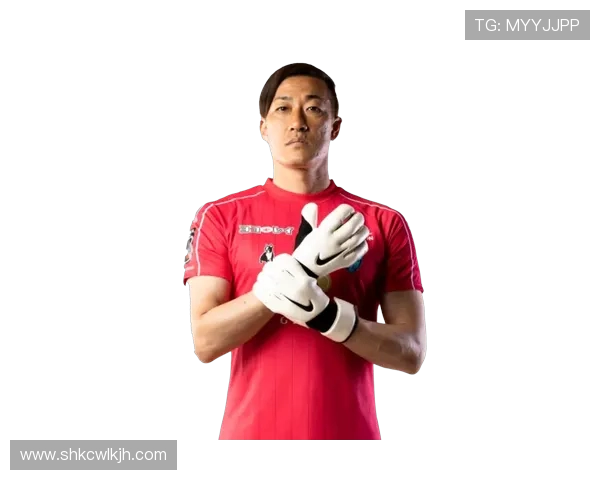 每周电子厂：中乙门将致敬南雄太 澳超收官战精彩纷呈展现足球盛宴