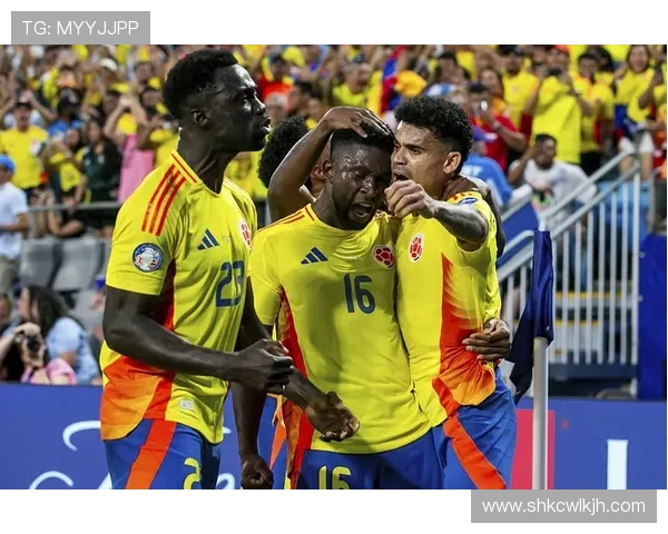 穆尼奥斯头球打破僵局 基辅迪纳摩暂时0-1落后水晶宫