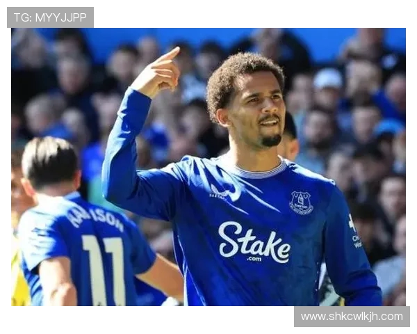 英超恩迪亚耶梅开二度贝托进球被判无效埃弗顿半场2-0领先南安普顿